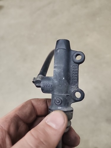 BMW R1100GS Rear Master Cylinder - Imagen 4 de 8