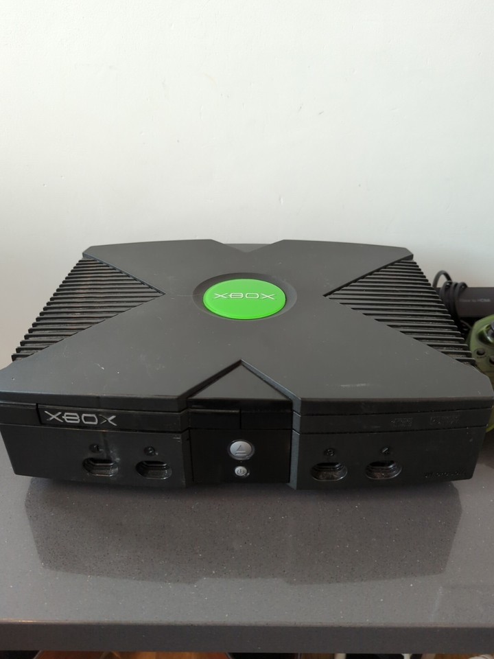 Original Xbox Console Lot Untested Light Turns On Flashes Green Red As