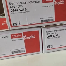 1PC Danfoss AKV10P0 068F5210 Electronic Expansion Valve