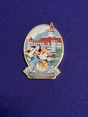 2022 Disney Parks Grand Floridian Mickey & Minnie Mouse Resort Magnet NEU