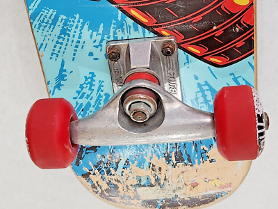For Avroe- 20 Santa Cruz Marvel Iron Man Skateboard Complete RARE