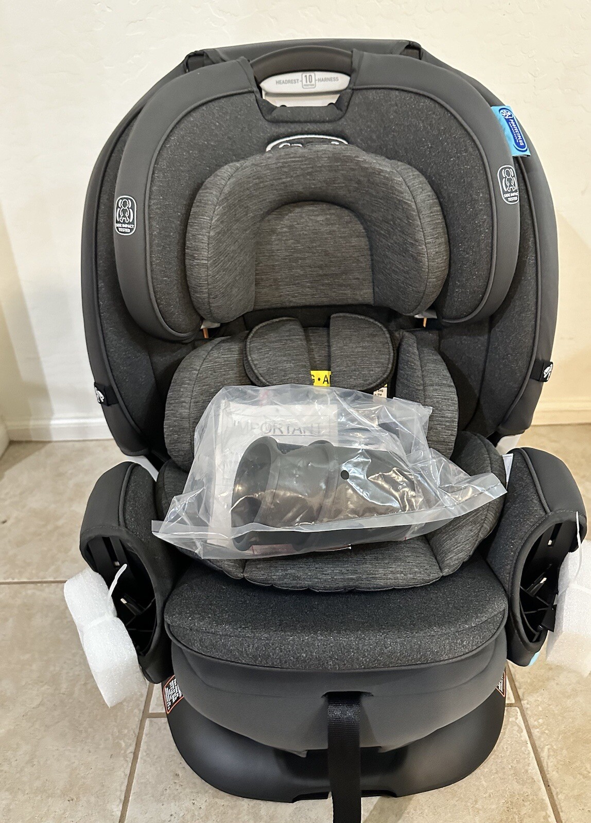 Graco Turn2Me™ 3in1 Rotating Convertible Car Seat, Manchester