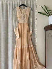 Gunne Sax Peach Lace Sleeve Prairie Dress