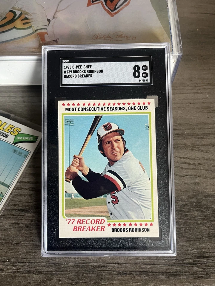 Brooks Robinson Lot - 1978 Topps SGC 8 - Plus Legends Magazine 1993 💎 🔥  - Image 2 of 4