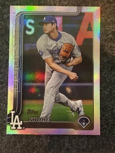 2025 Topps Series 2 Shohei Ohtani #400 Rainbow Foil