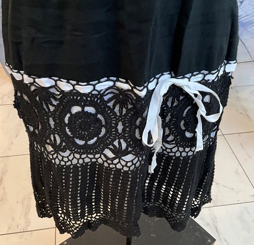 NWOT Moda International BLACK & WHITE LACE Dress SZ L - Picture 4 of 9