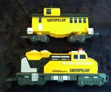 CAT Caterpillar Construction Express Toy Engine Caboose Motorized Train Engine