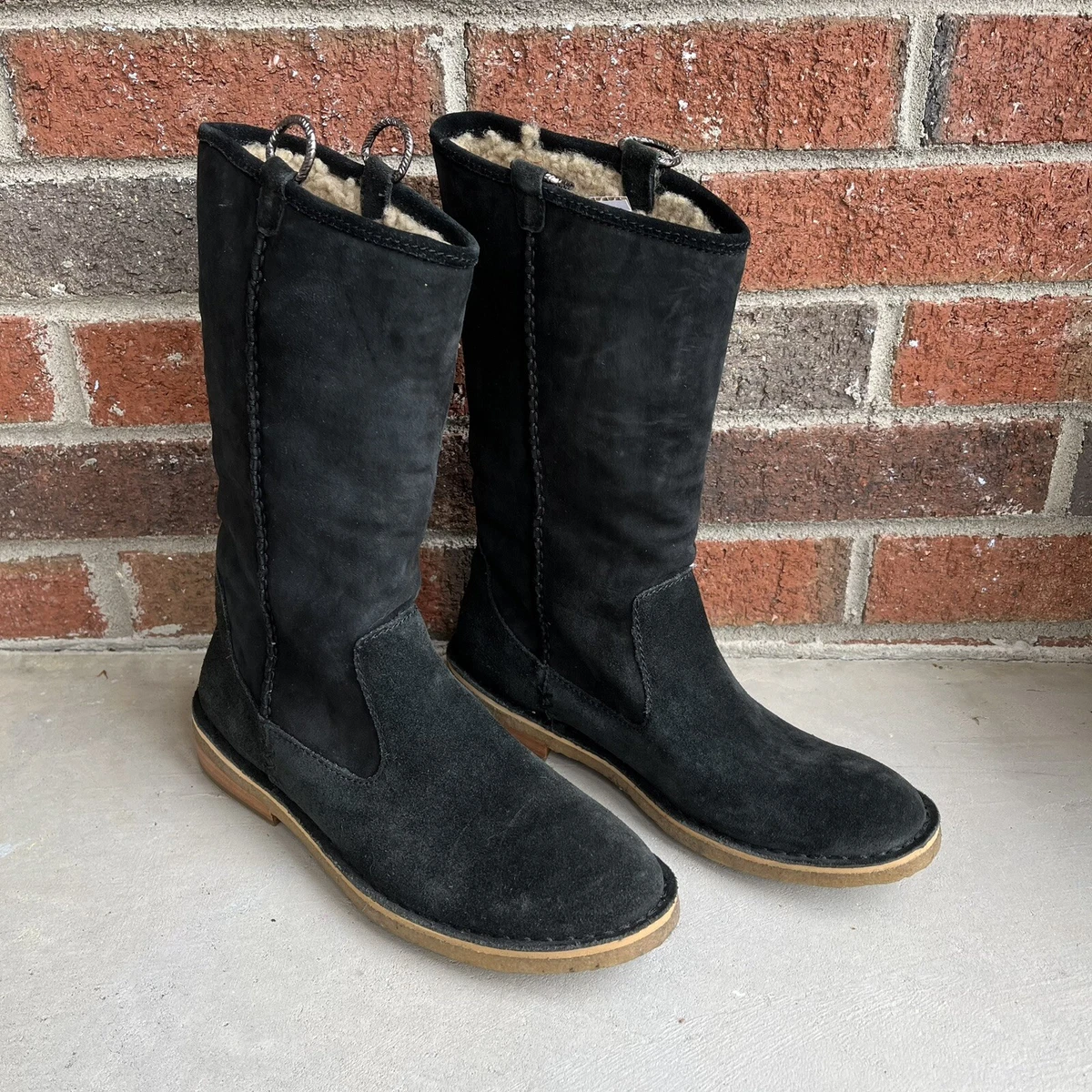 Ugg daphne boots deals