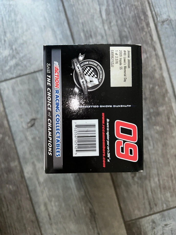 Jimmie Johnson Diecast Car Lowe’s Memorial Day 2009 Impala SS 1:24 NASCAR. NEW - Image 4 of 4