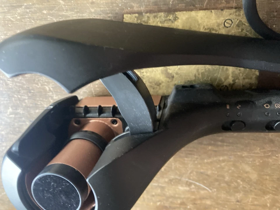 BaByliss Smooth and Wave Styler - Black Hair Curler Straightener - Image 4 of 4