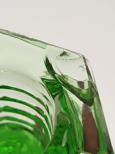 Vintage Vaseline Green Glass Taper Candle Holders Glows Set Of 2 *Flawed Read* - Picture 10 of 13