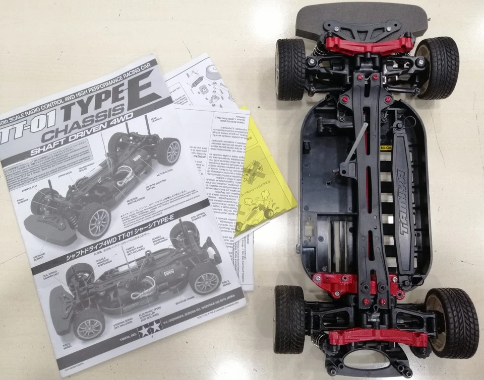 TAMIYA RC 1/10 TT-01 TYPE E Telaio + kyosho ultima rb 1/10 - Immagine 2 di 4