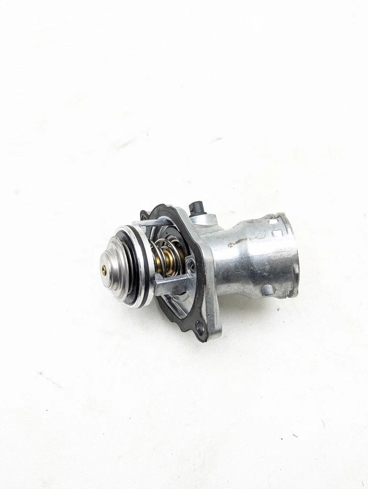 05-15 Mercedes W203 C230 C300 E350 Engine Coolant  Housing Thermostat  - Image 2 of 4