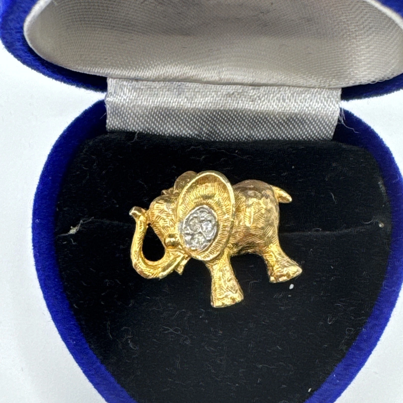 Bijoux Fantaisie Pendentif Doré Éléphant Avec Strass (sans la boite)
