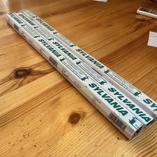 3 SYLVANIA WHITE FLUORESCENT LAMPS 18W 590 MM 26mm diameter T8.