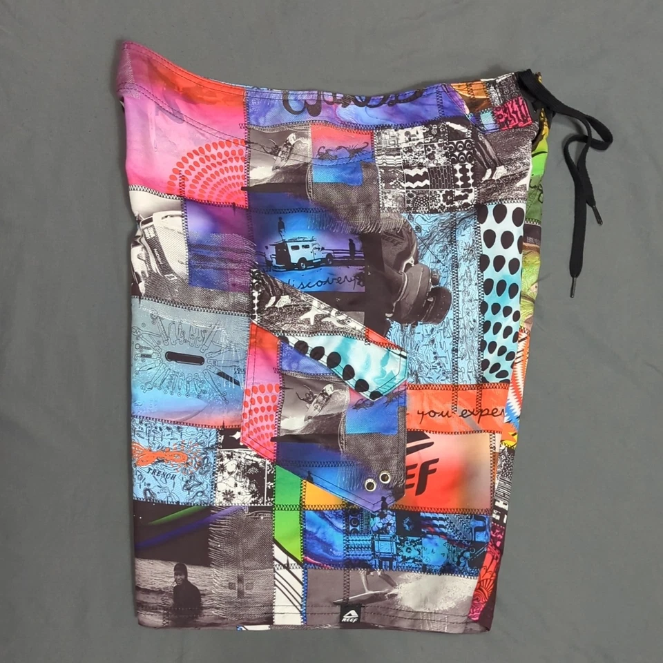 Vintage Reef Surf Board Shorts Men's 34 Swimsuit Y2K - Image 3 of 4