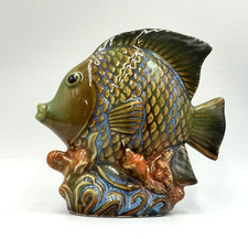 Ceramic Fish Figurine Coastal Nautical Home Decor Glazed Sculpture app 4.5"x4.5"