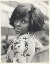 Diana Ross Striking Rare Portrait circa 1970 Original 9x12 Photograph