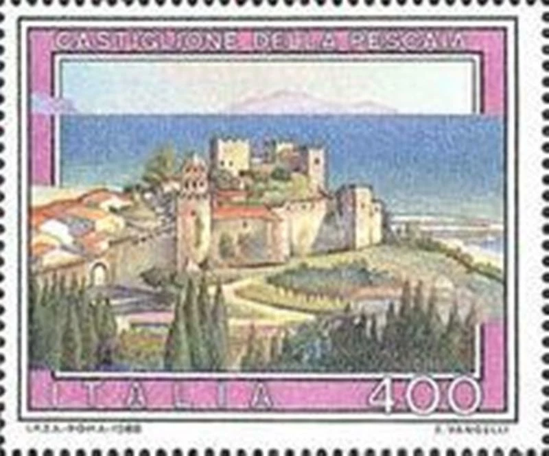 Foto 17 di 45