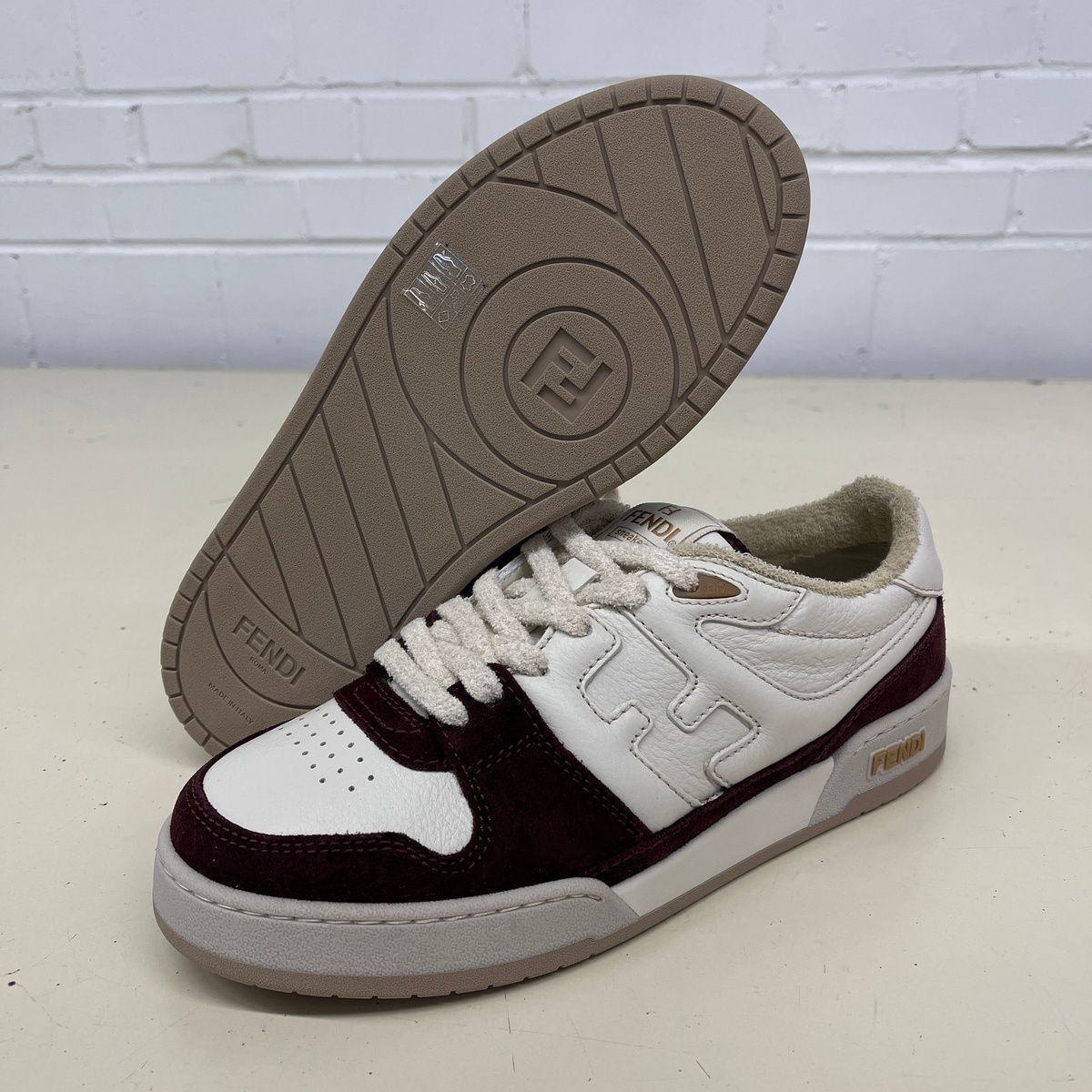FENDI Fendi Match Low-Top Sneaker Men's Size US 6 Burgundy FENDI Fendi Match Low-Top Sneaker Men's Size US 6 Burgundy