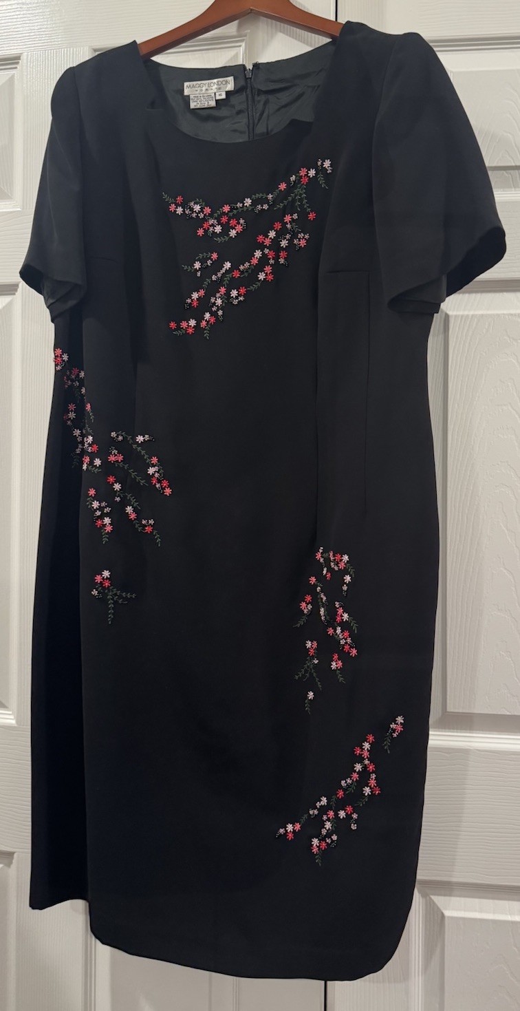 Maggy London Dress SZ 16 Black With Embroidery Flowers