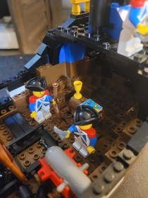 LEGO 6274 Caribbean Clipper 1989 Bluecoat Ship w Sails Cannons Minifigs COMPLETE