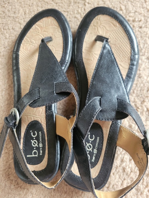 BOC Børn Women's Black Sandals Sz 7M