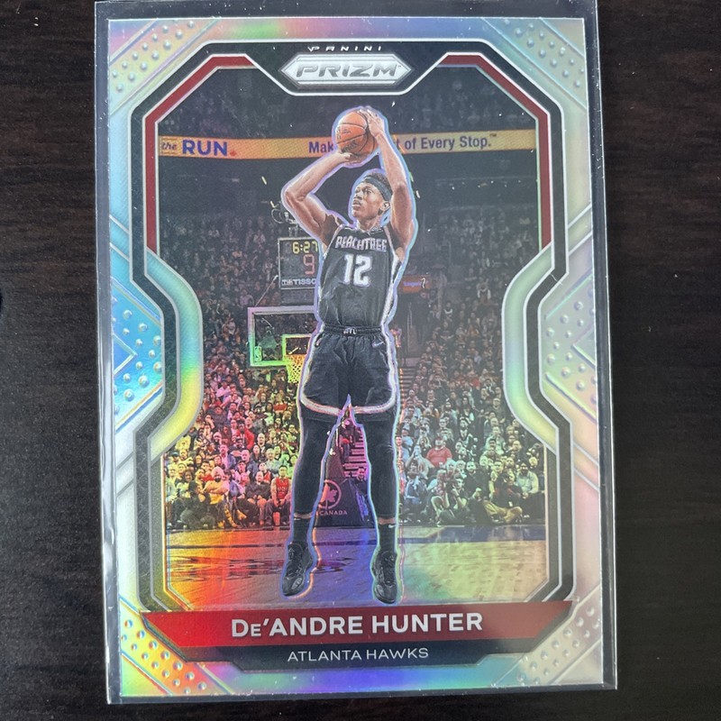 2020-21 Panini Prizm De’Andre Hunter 38 Silver Prizm SP Hawks Cavaliers 