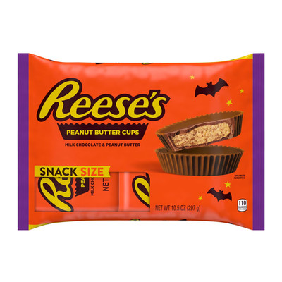 Reese's Milk Chocolate Snack Size Peanut Butter Cups, Halloween Candy Bag, 10.5 