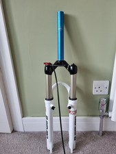 Manitou R7 R-Seven 100mm Absolute 26er MTB 1 1/8 sterzo Rockshox Hope