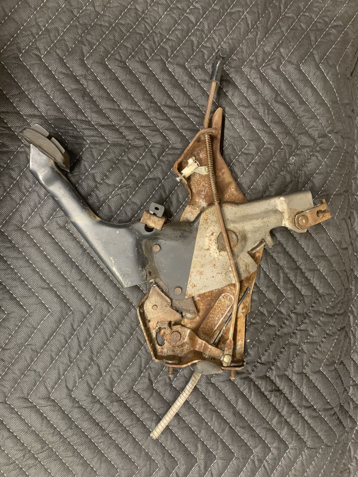 90 Ford E150 Van Econoline Parking Brake Pedal Assembly Emergency Unit eBay