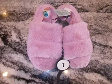 Extremely Me Girls Size 1 Pink Blush Faux Fur Open Toe Slippers