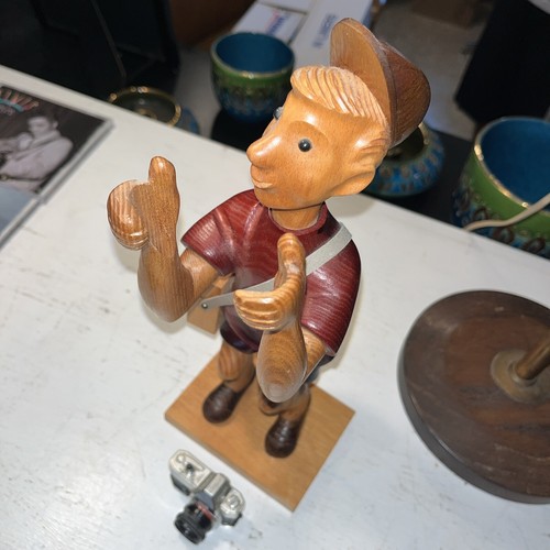 RARE Vintage Romer Italy Hand Carved Wooden Photographer Camera Statue Figurine - Picture 2 of 11