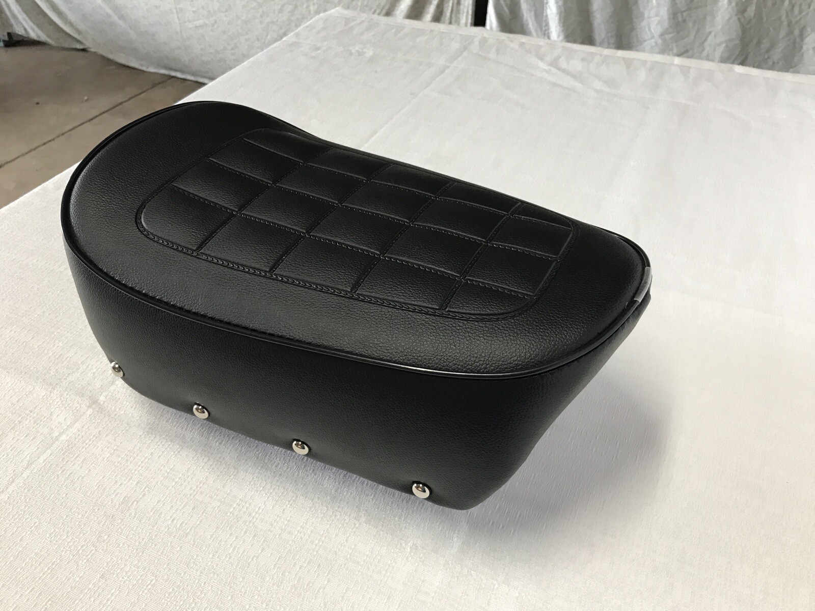 HONDA Z50 SEAT Z50A SEAT 1972 TO 1978 MODEL SEAT (EMBOSSED STENCIL)