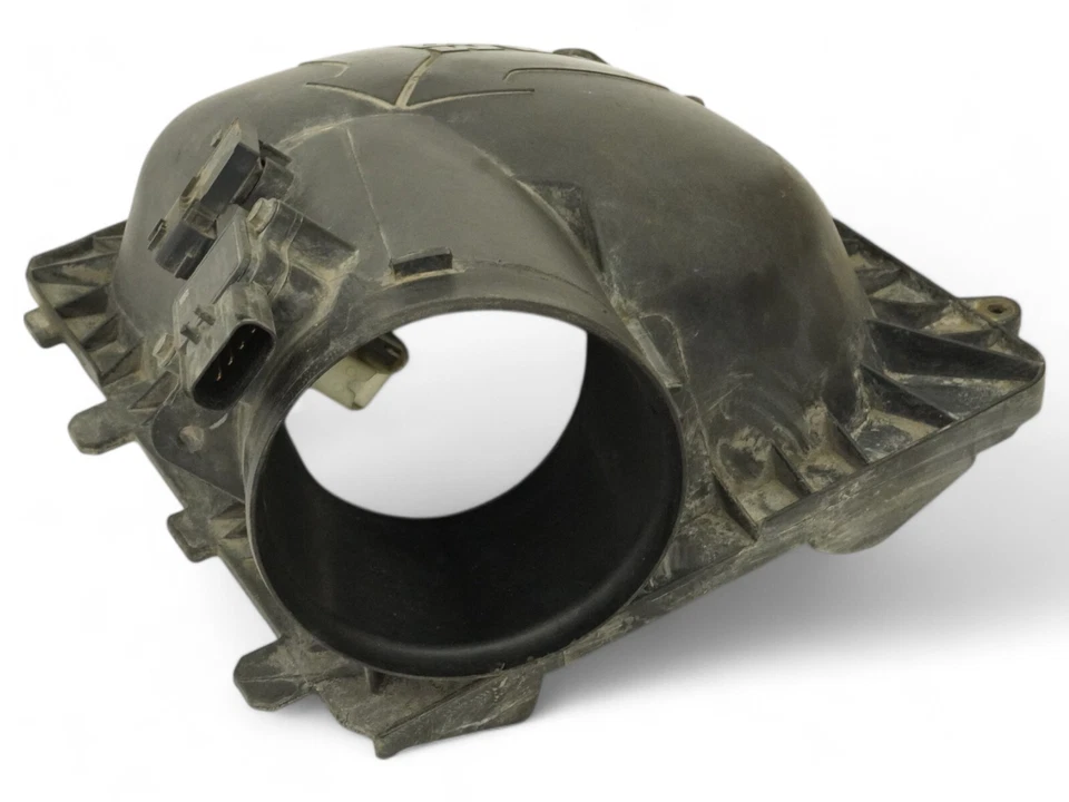 2013 - 2018 Dodge Ram Pickup 3500 Ds 6.7L Active Air Intake Cleaner Box Cover - Image 4 of 4