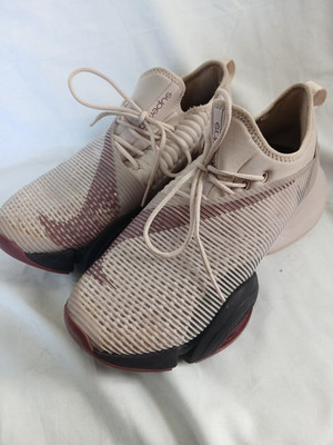 Nike Womens Air Zoom SuperRep Shadowberry Rose Size 9 Great Condition 