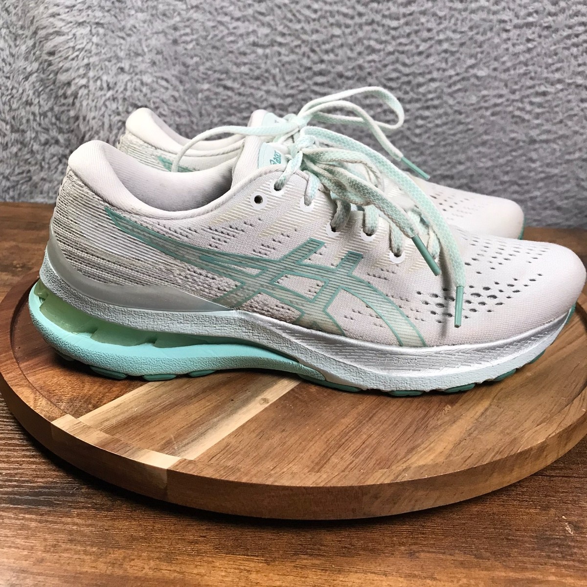 Asics Gel Kayano 28 Womens White/Mint Gym Road Running Shoes