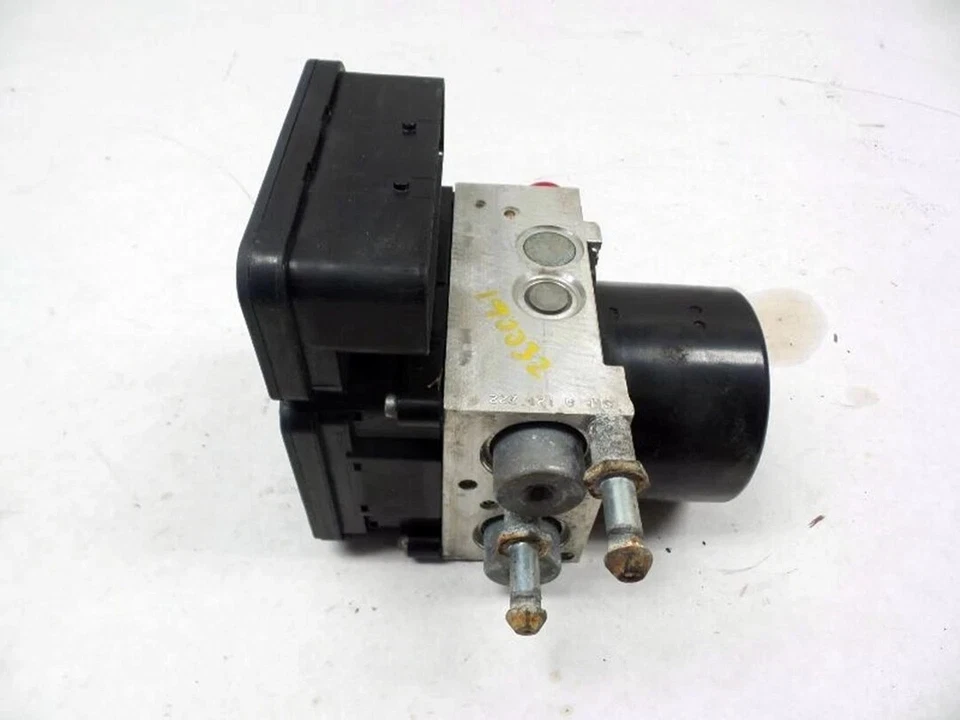 2014-2015 Ford Explorer ABS Anti-Lock Brake Pump Assembly w/o adaptive cruise Foto 2 de 4