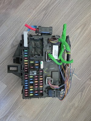 OEM FORD F150 EDGE MKX 2011-2014 INTERIOR UNDER DASH RELAY FUSE BOX PWR JUNCTION