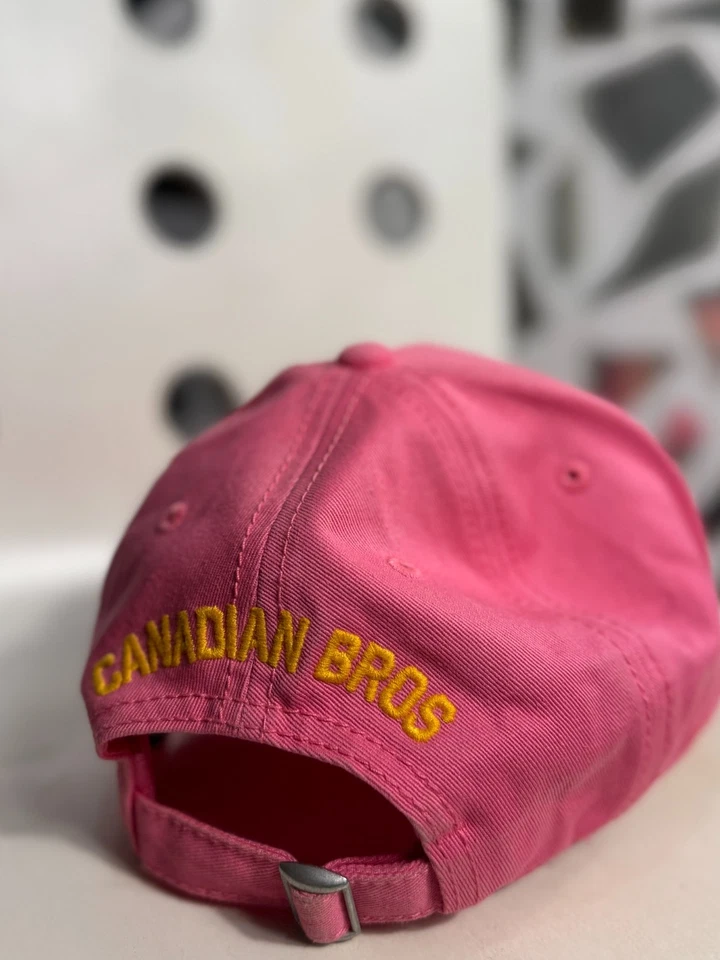 Dsqaured2 Gorra de Béisbol Rosa para Mujer\Niños o Cabeza Pequeña Foto 2 de 4