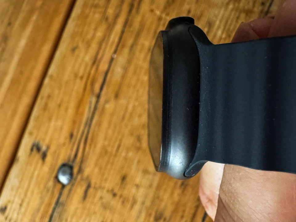 Apple Watch Ultra 2 Schwarz mit Ocean Armband 49mm - Bild 4 von 4