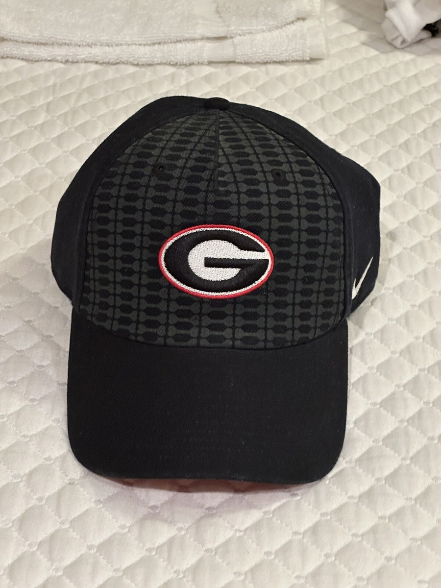 NIKE Heritage 86 Georgia Bulldogs Dog Bones, Hat/ Cap Black