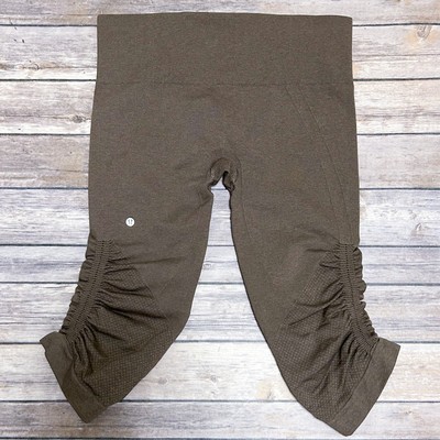 Lululemon Brown In The Flow Crop Capri Leggings Heathered Bark Chocolate 6  | eBay