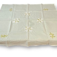 Vintage Floral Embroidered Tablecloth Light Green - 33x30"