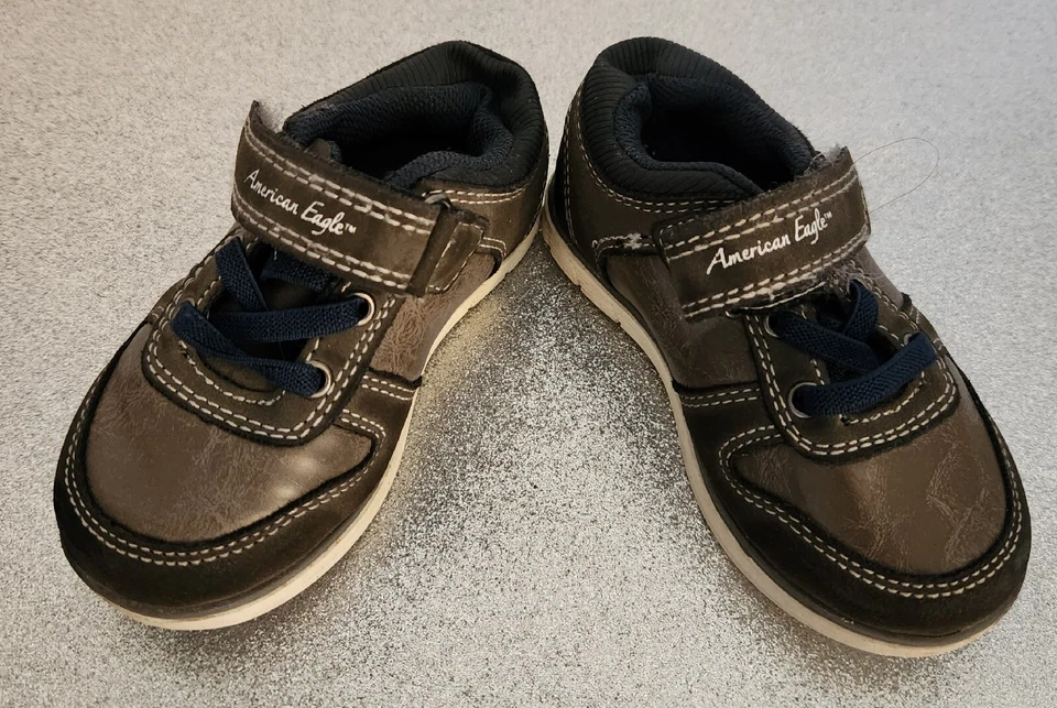 Кроссовки для малышей American Eagle коричневые 6,5 без застежек кожа - Изображение 2 из 4