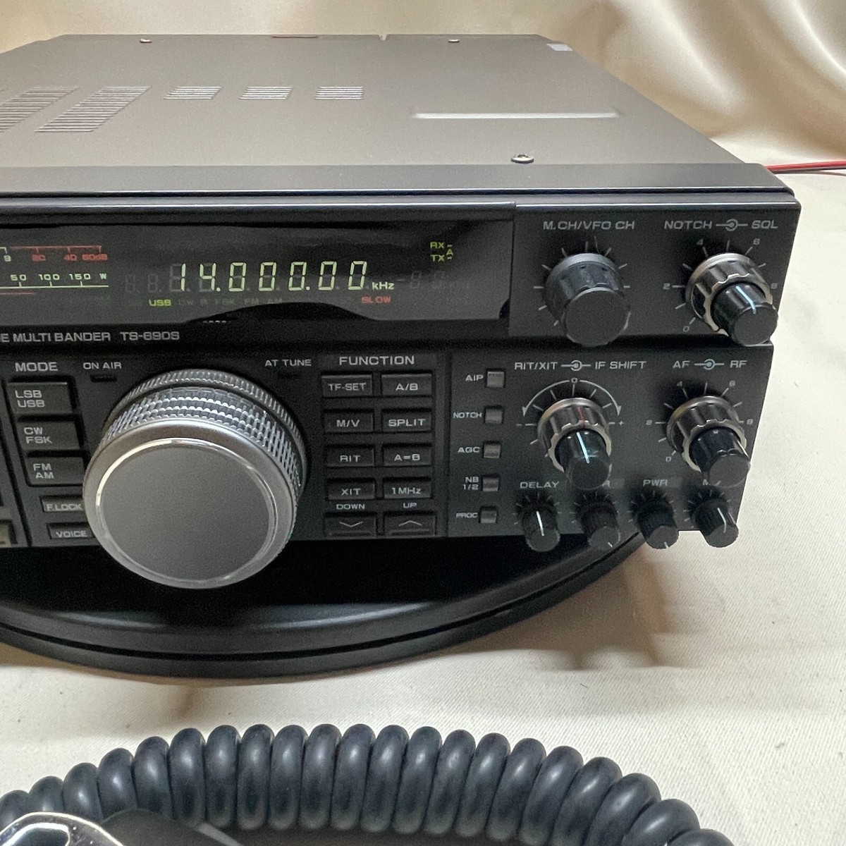 KENWOOD TS-690S HF 50MHz All Mode Transceiver 100W Amateur KENWOOD TS-690S HF 50MHz All Mode Transceiver 100W Amateur