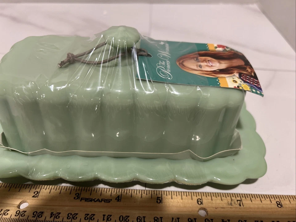 NOVO The Pioneer Woman Beleza Atemporal Copo de Leite Verde Jade Prato de Manteiga Coberto - Imagem 4 de 4