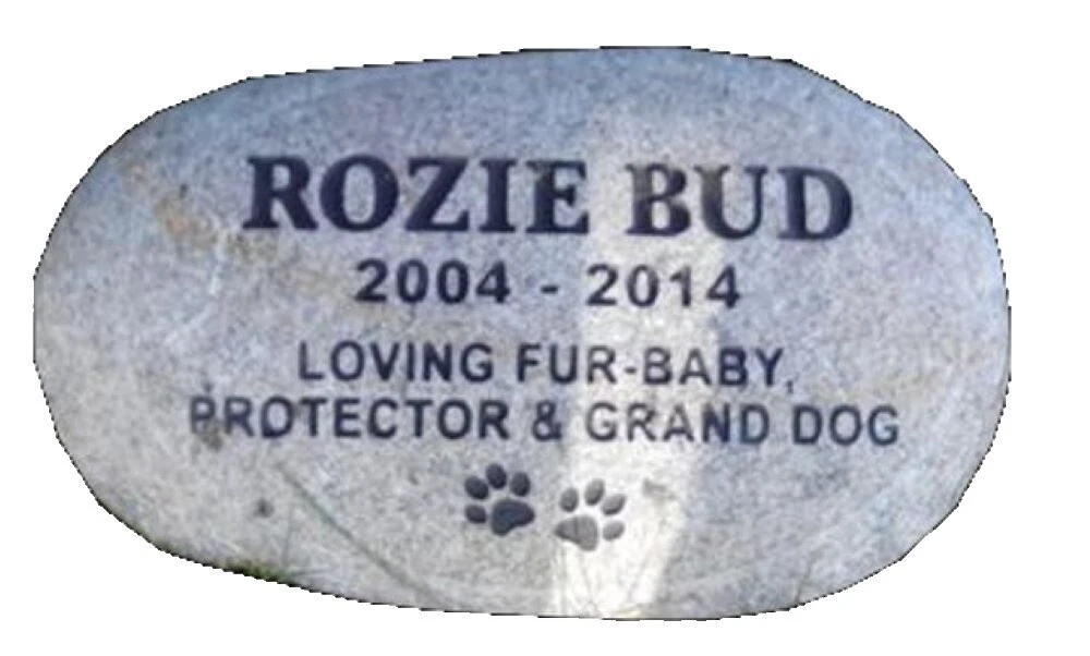 Engraved Pet Memorials & Urns