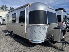 2026 Airstream Caravel 22FB