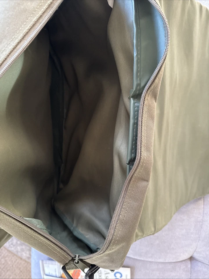 Canvass Shoulder Bag Many Compartments Adjustable Strap - Image 4 of 4